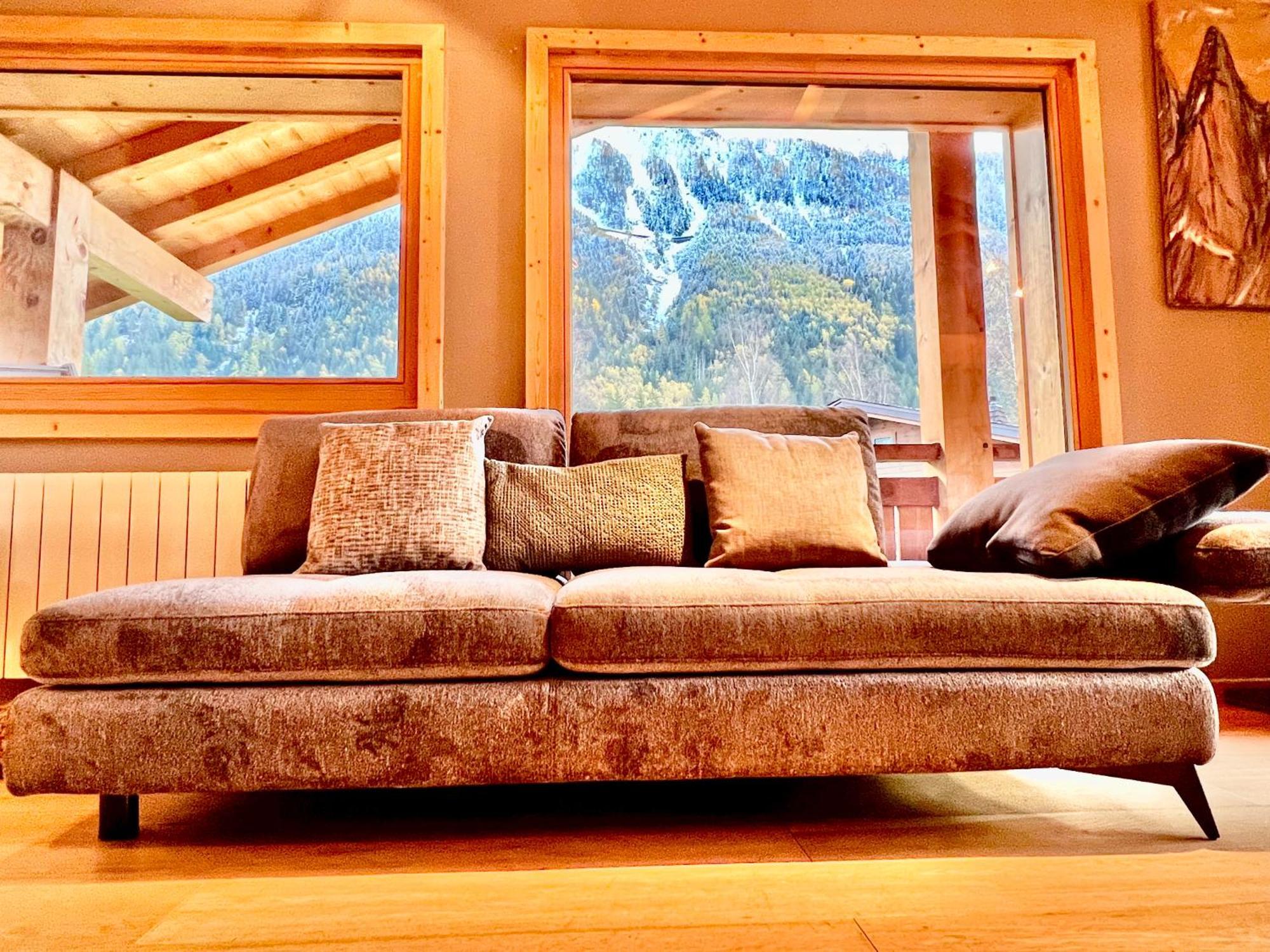 שאמוני Chalet Isabelle Mountain Lodge 5 Star 5 Bedroom En Suite Sauna Jacuzzi מראה חיצוני תמונה