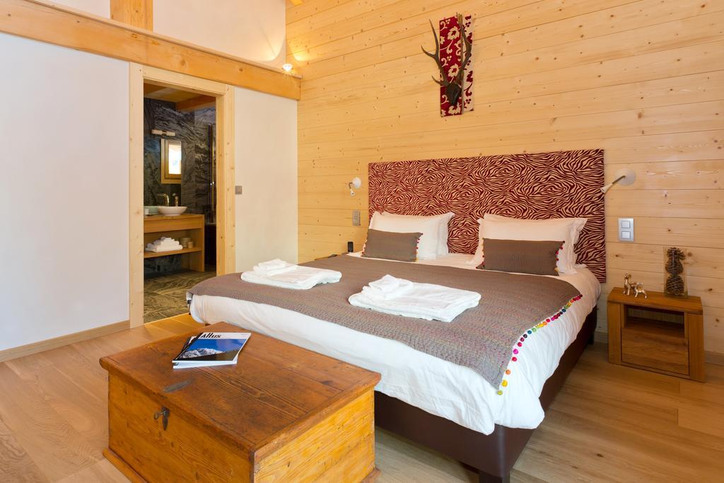 שאמוני Chalet Isabelle Mountain Lodge 5 Star 5 Bedroom En Suite Sauna Jacuzzi חדר תמונה